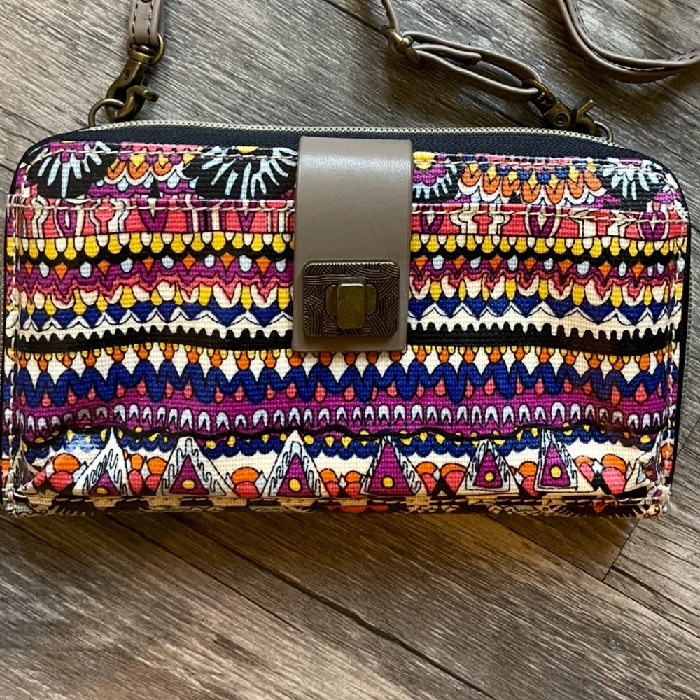 Sakroots One World Multicolor Crossbody Wallet Purse